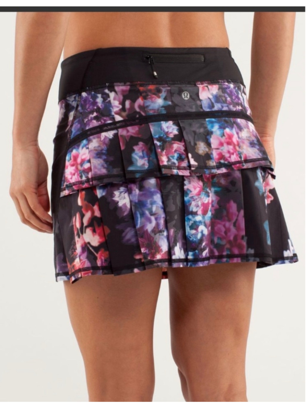 Women's Lululemon Pace Setter Athletic Skirt, Black Multi-color, Sz 8